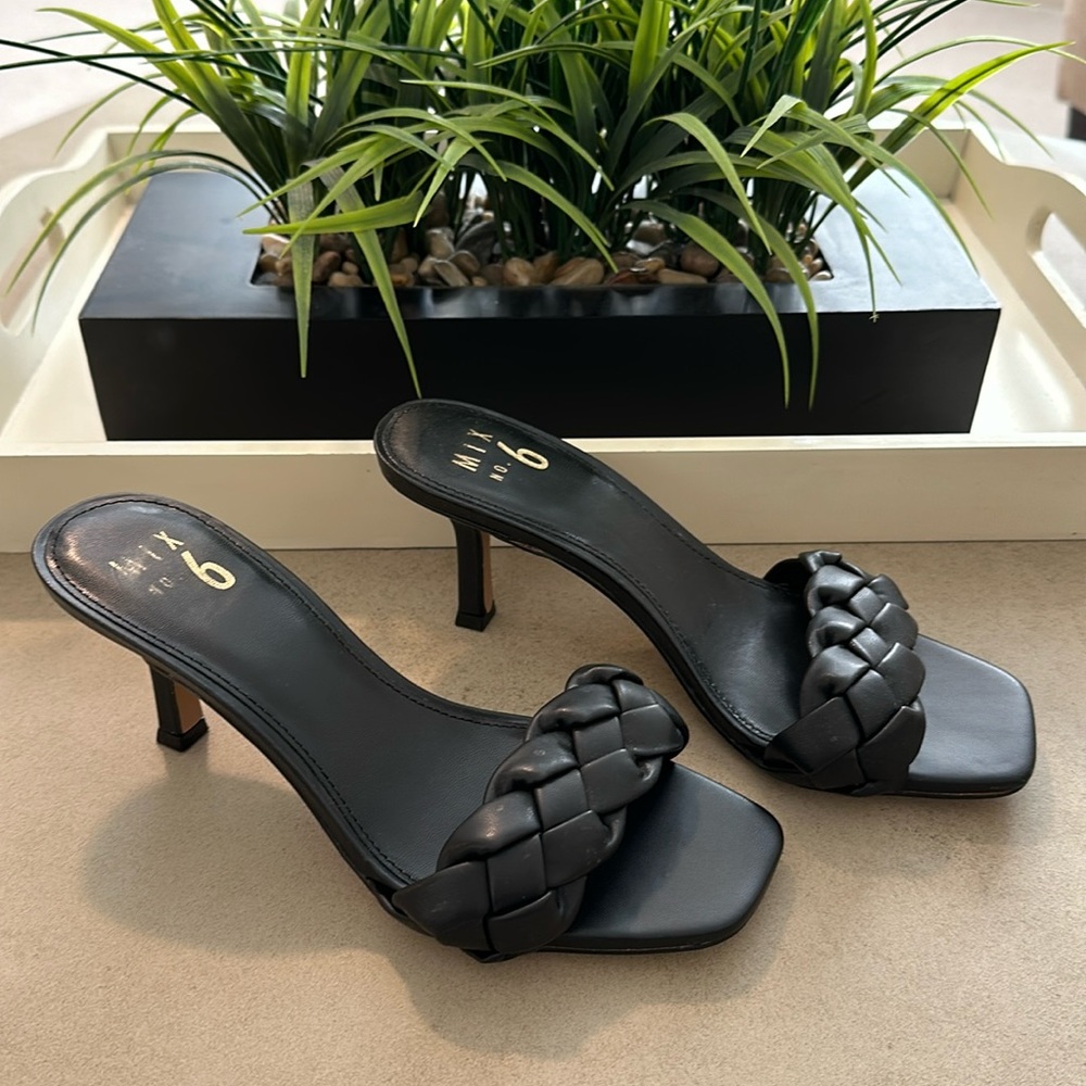 MIX NO. 6 slip on dressy sandals!